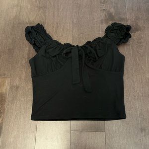 ReVamped Black Ruffle Top Trim
